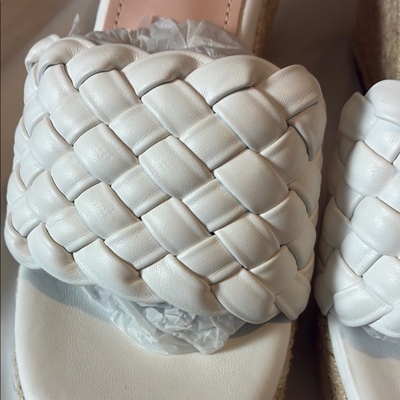 White Platform Espadrille Slides with Woven Design - Picture 6 of 9